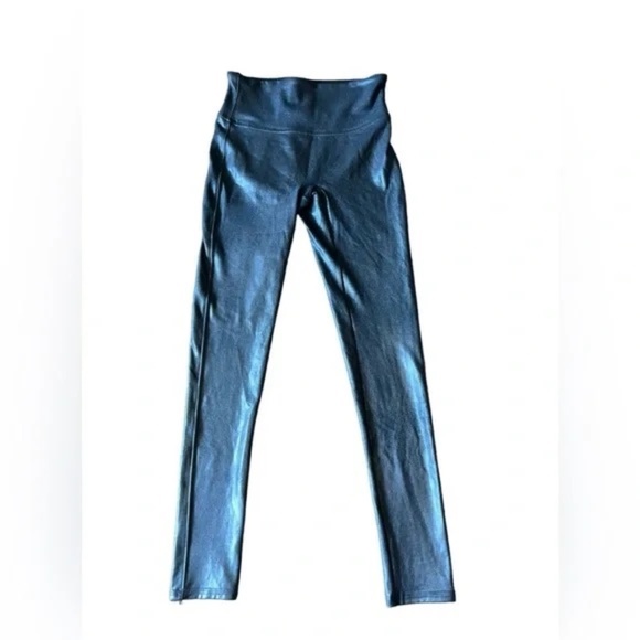 SPANX Pants - SPANX Womens leggings Faux leather Small. Tommy Control oil Shiny